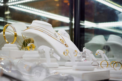 Navigating Miami's Luxury Jewelry Market: Tips for Selling Successfully