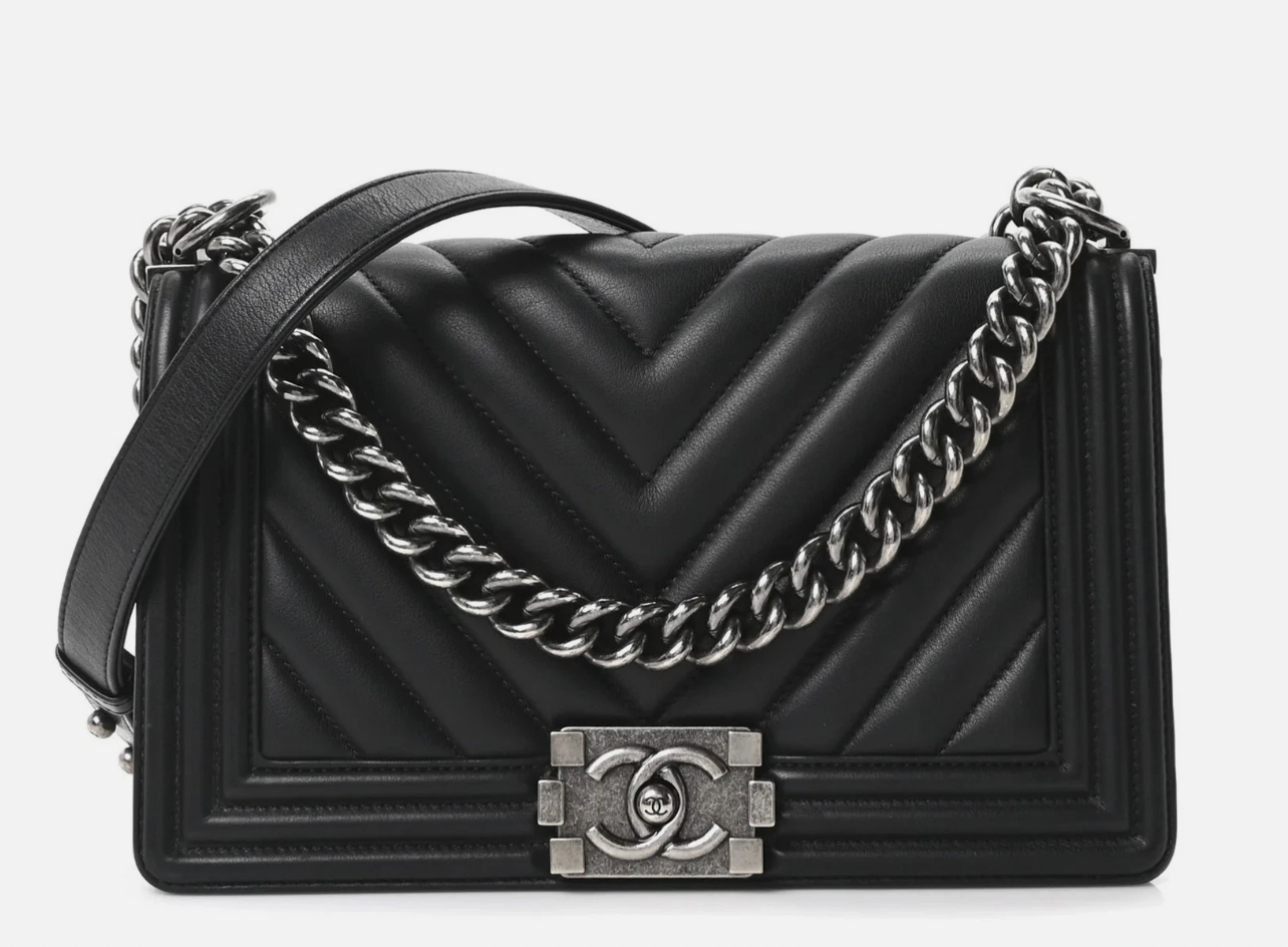 DEAL OF THE DAY - Chanel Chevron Quilted Leather "Boy Bag"