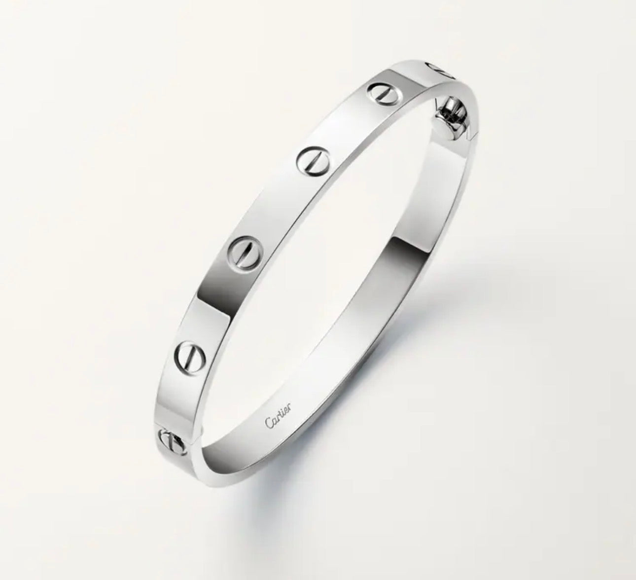 DEAL OF THE DAY - Cartier Love bracelet